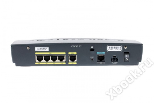 Cisco 851-K9 вид спереди